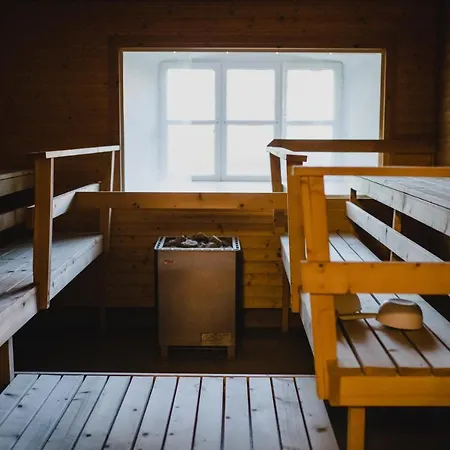 Wanha Πανσιόν